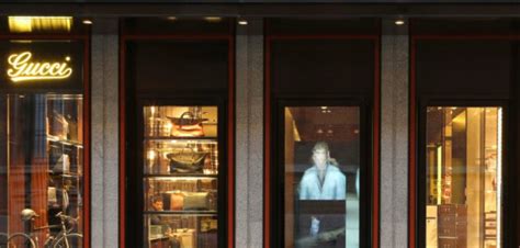 lavoro novara gucci